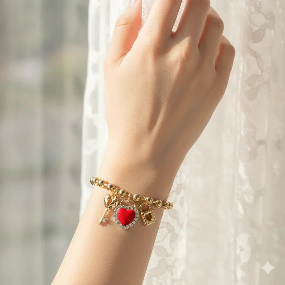 Catena Design Heart & Key Bracelet