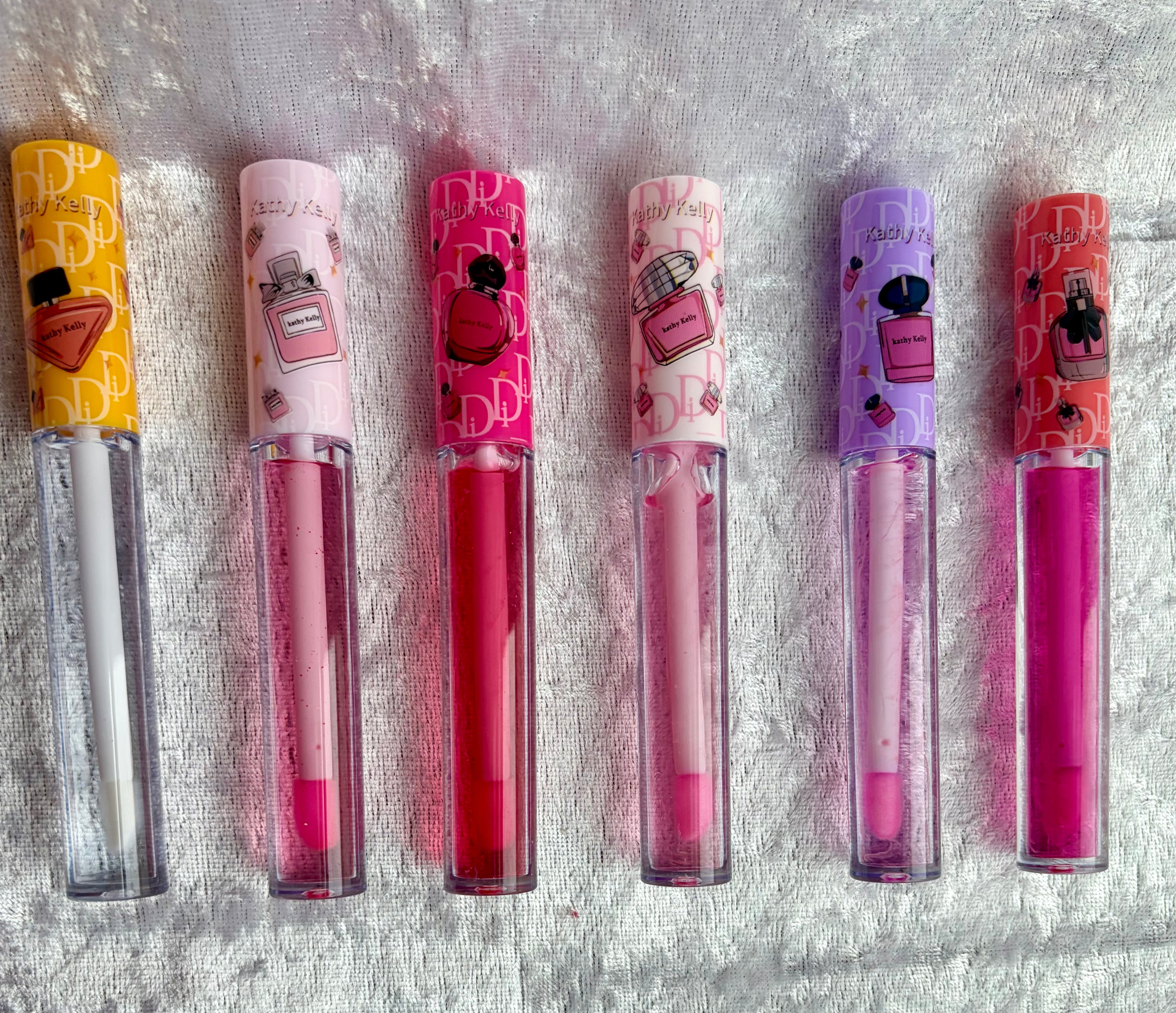 Magic Color-Changing Lip Gloss